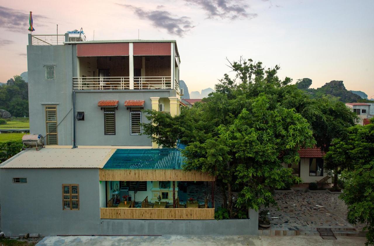 Hang Mua Central Homestay Νιν Μπιν Εξωτερικό φωτογραφία