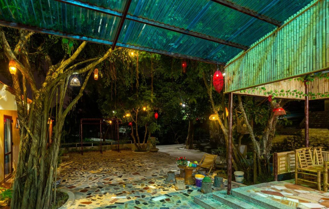 Hang Mua Central Homestay Νιν Μπιν Εξωτερικό φωτογραφία